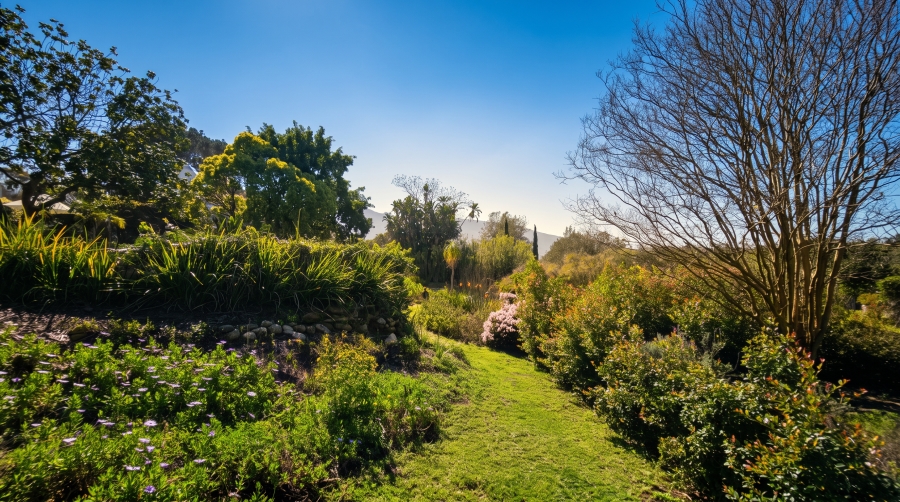 8 Bedroom Property for Sale in Swellendam Western Cape